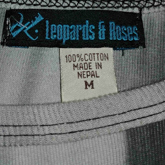 Leopards & Roses floral top - Picture 3 of 8